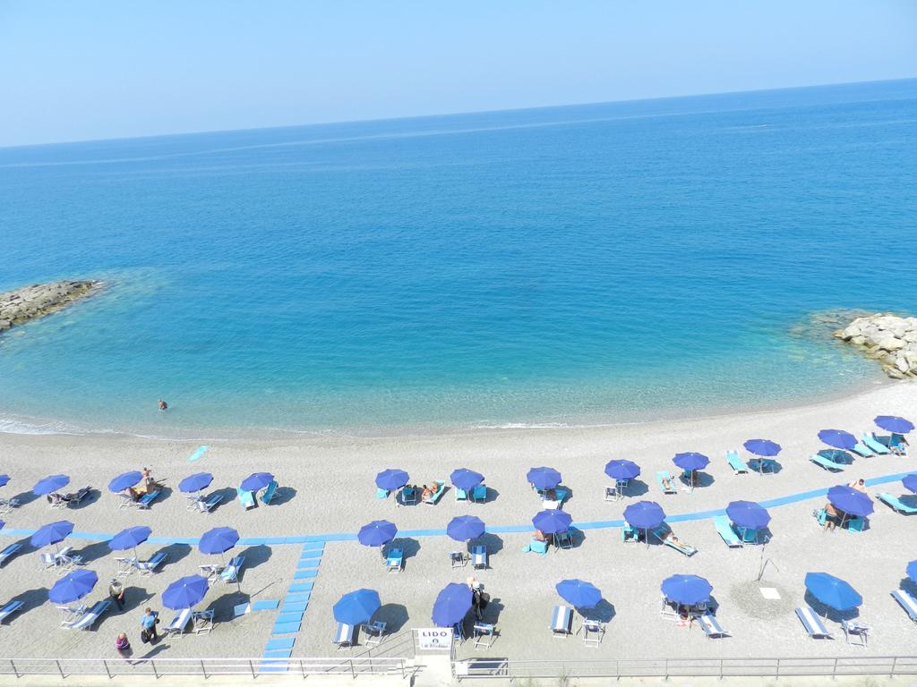 Capo dʼOrlando Hotel Il Mulino מראה חיצוני תמונה